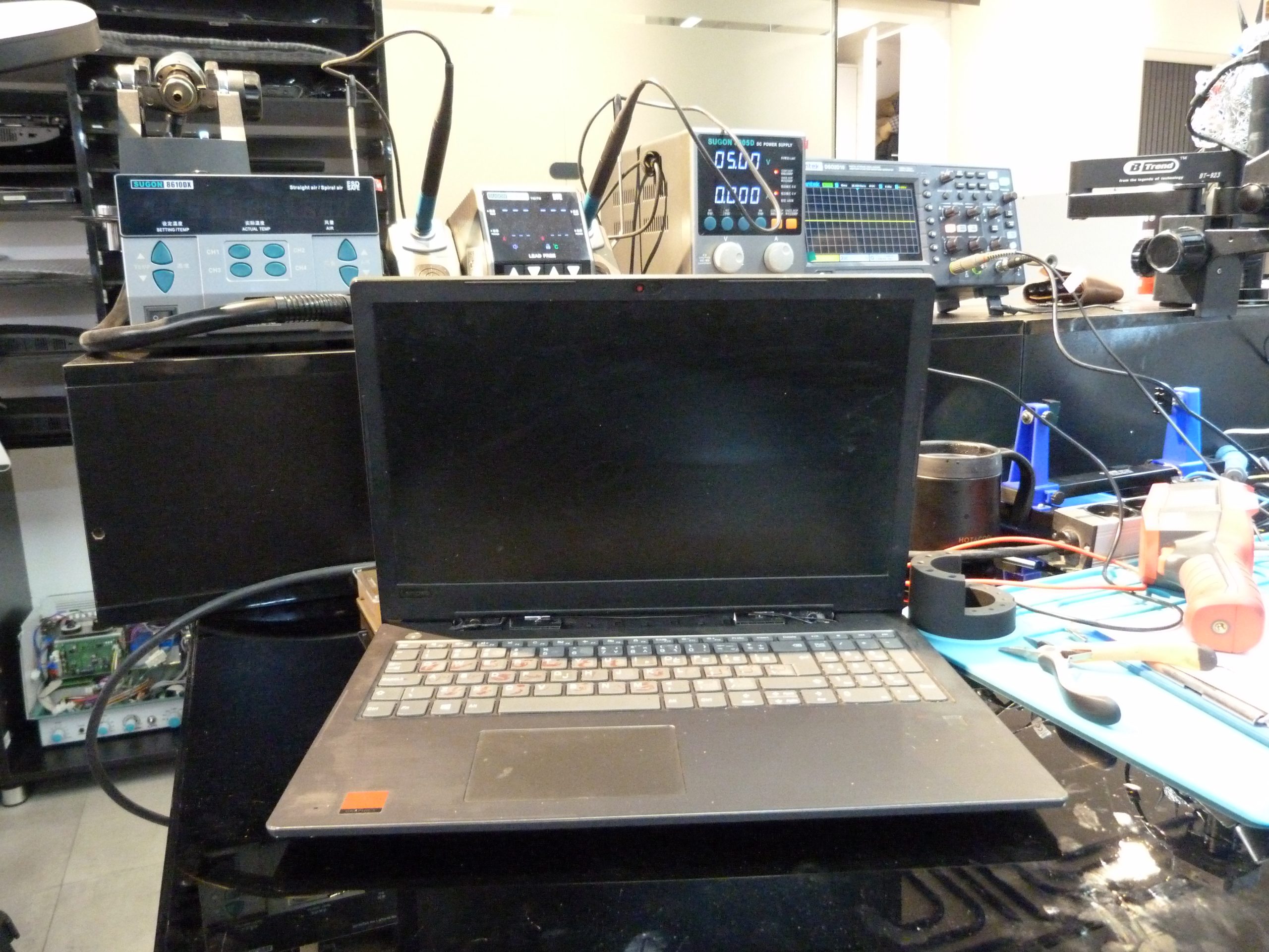 تعمیر لپ تاپ لنوو V330-15IKB